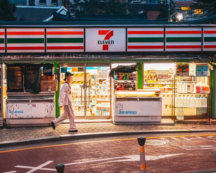 711便利店加盟费明细表2025，开一家711便利店需要花费多少钱
