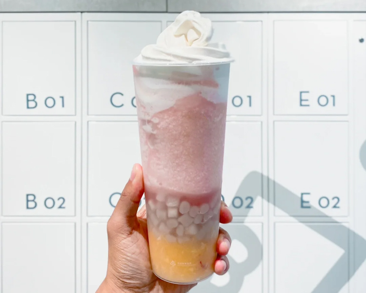 开一家喜茶饮品店加盟费多少钱，如何加盟喜茶店大概要多少钱呢