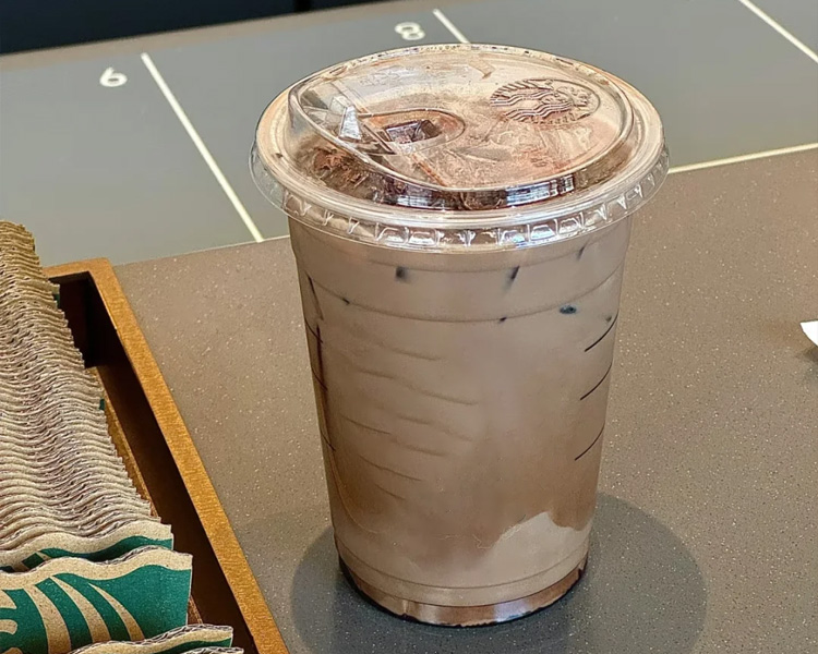 星巴克加盟费及条件，星巴克加盟费一共要多少钱