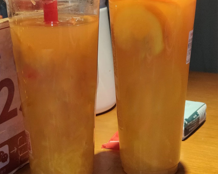 蜜雪冰城奶茶开家店加盟费要多少钱，加盟一个蜜雪冰城奶茶店需要多少钱